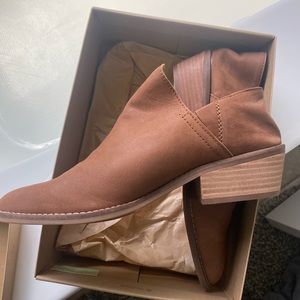 Size 10 Lucky Brand Booties
